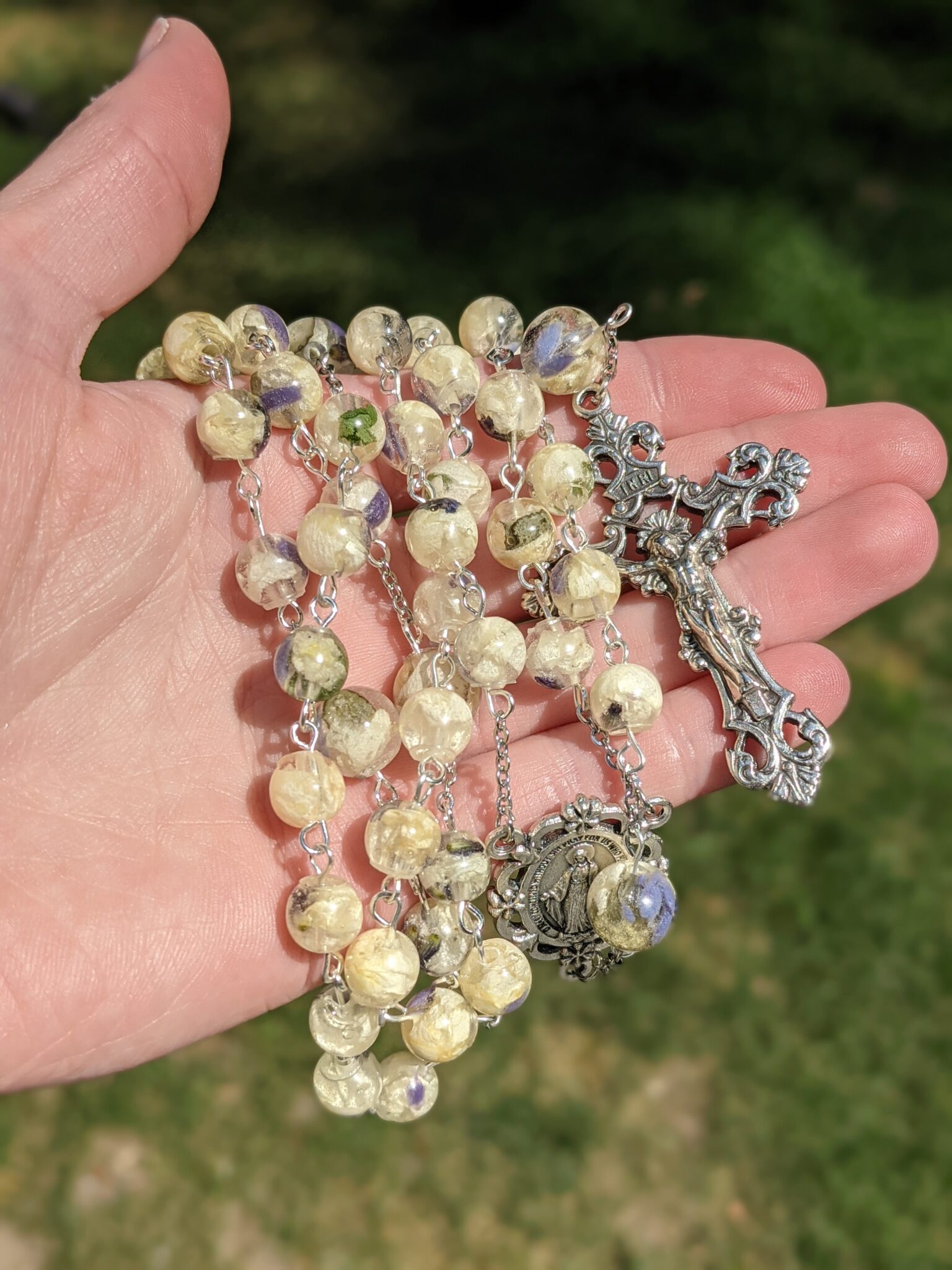 Bouquet Rosaries Gallery Mary’s Bouquet by Ceci